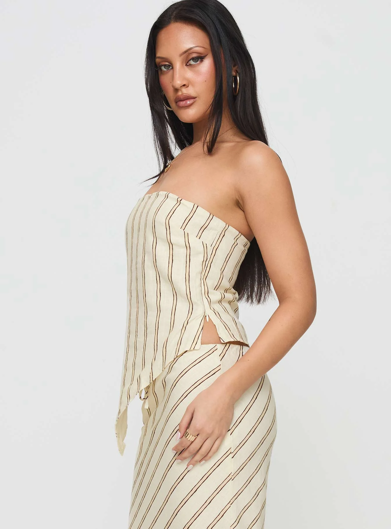 Birdie Asymmetric Linen Blend Top Cream - Image 4