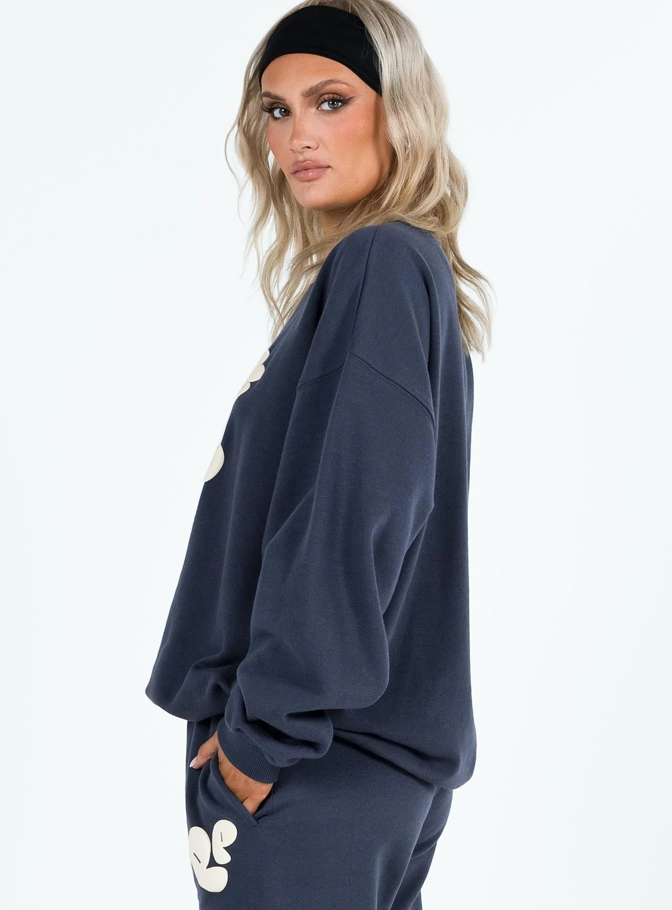 Princess Polly Crew Neck Sweatshirt Bubble Text Slate / Eggshell - Image 4