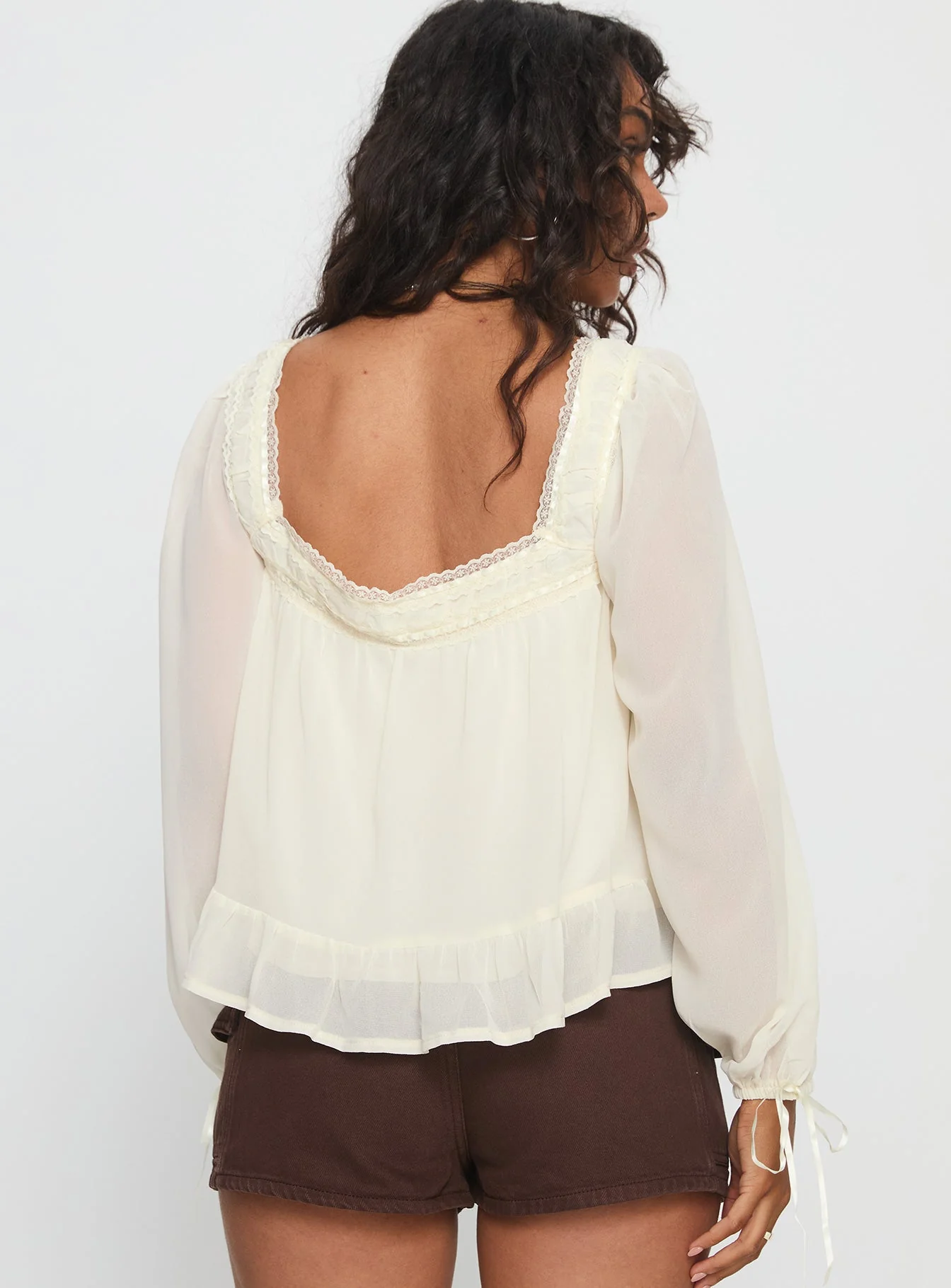 Eluisa Long Sleeve Lace Top Cream - Image 5