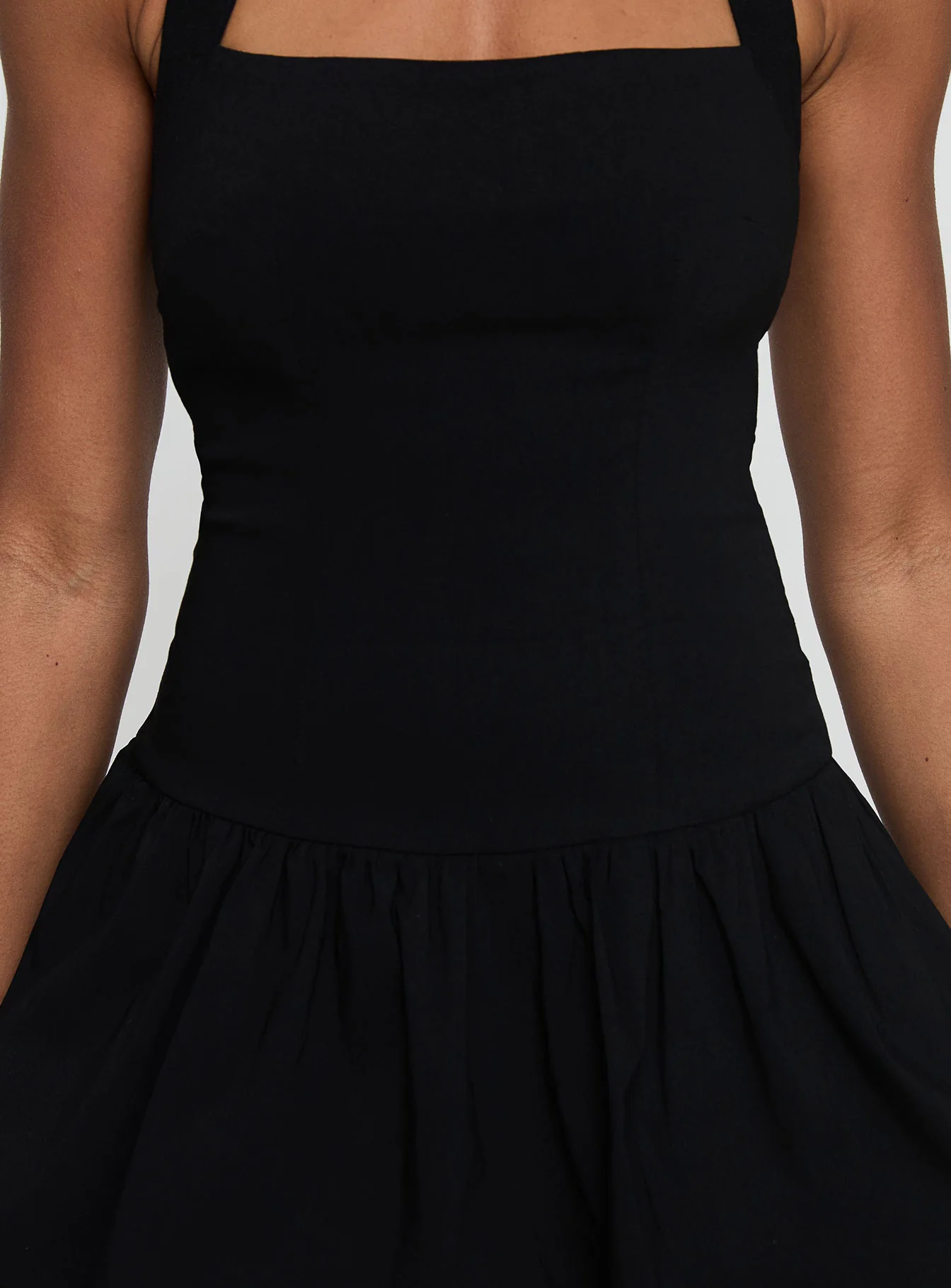 Gigli Bubble Hem Mini Dress Black Petite - Image 6