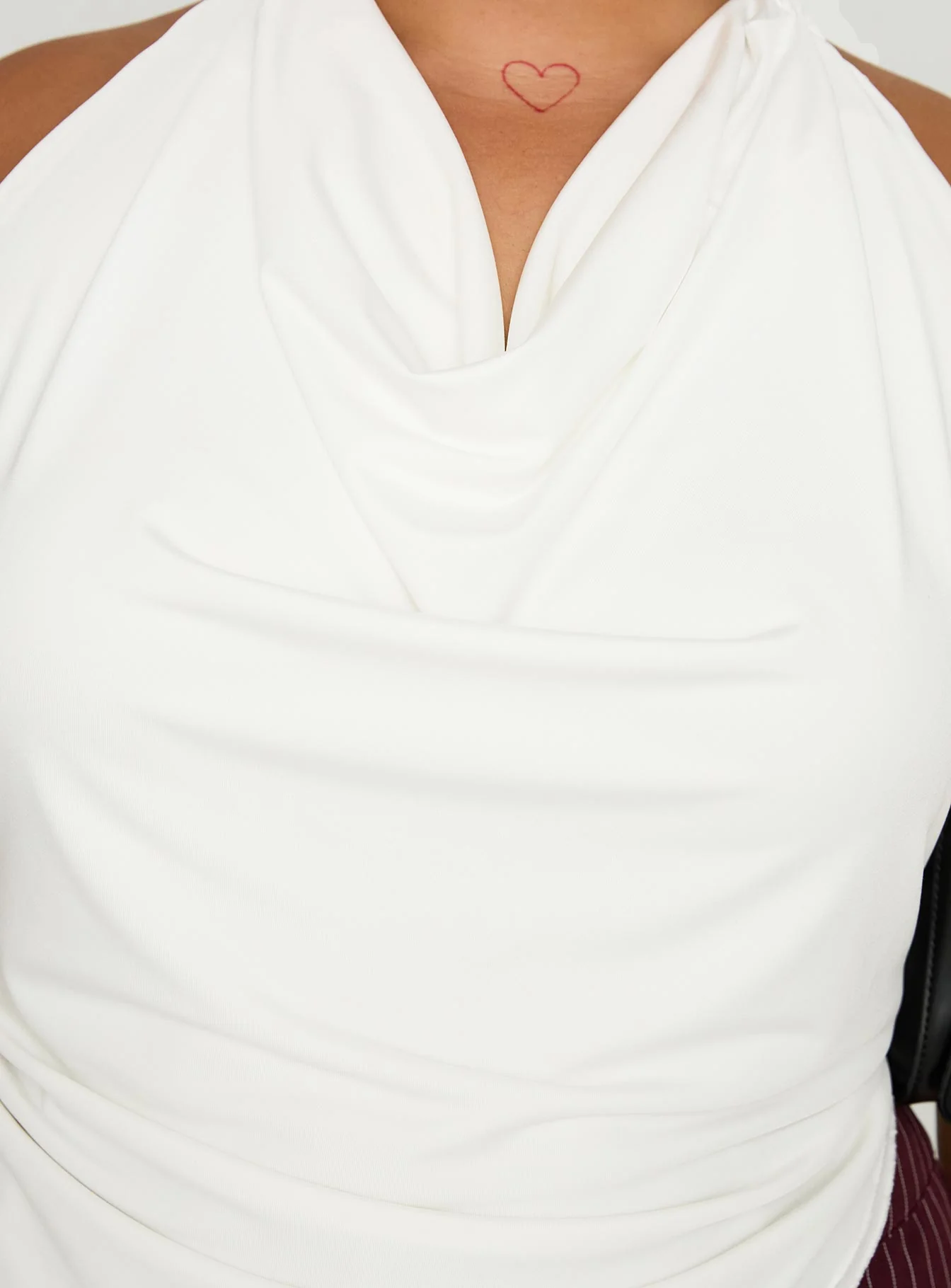 Interlude Top White Curve - Image 6