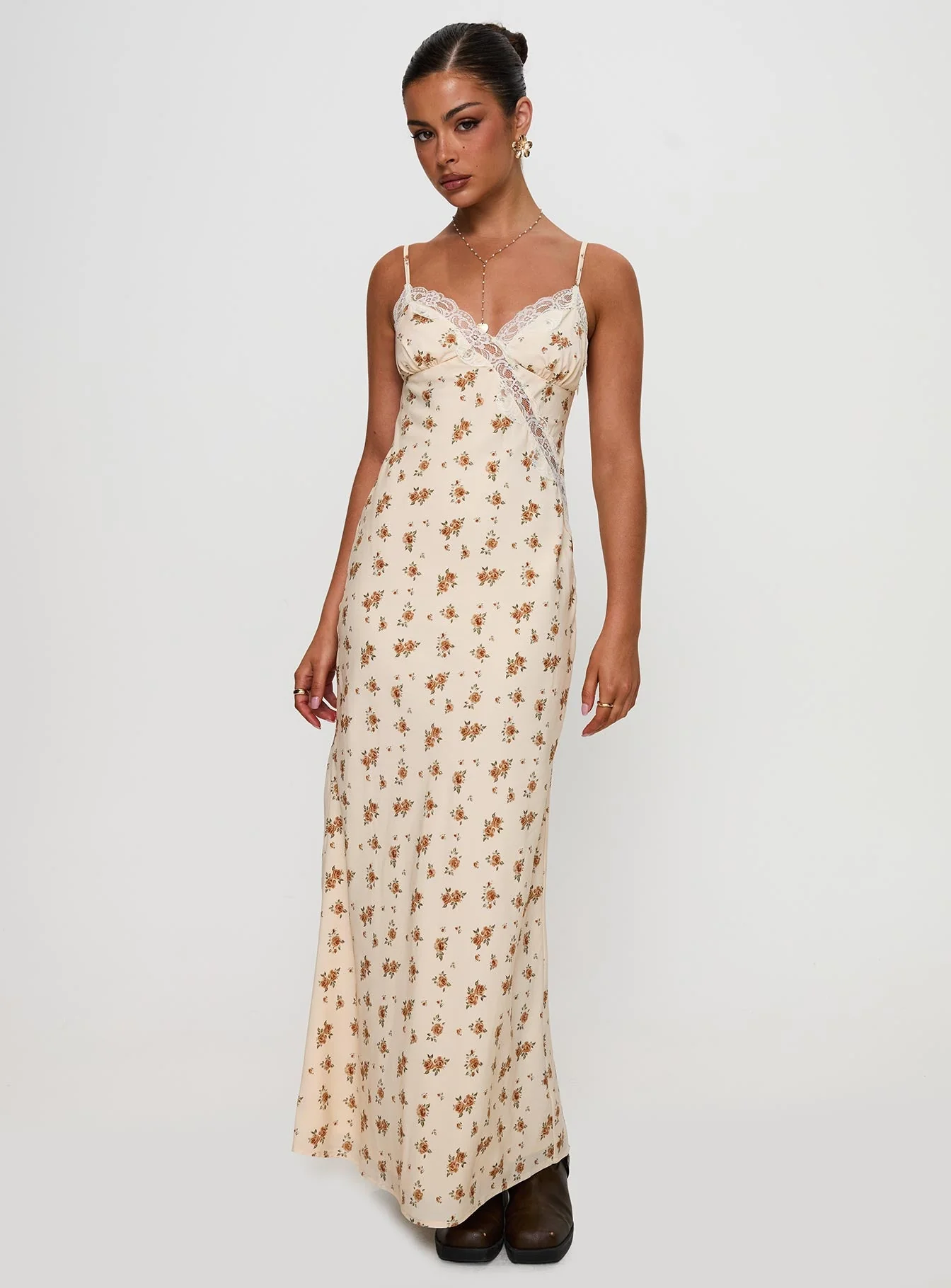 Madeleine Lace Maxi Dress Multi Floral - Image 3