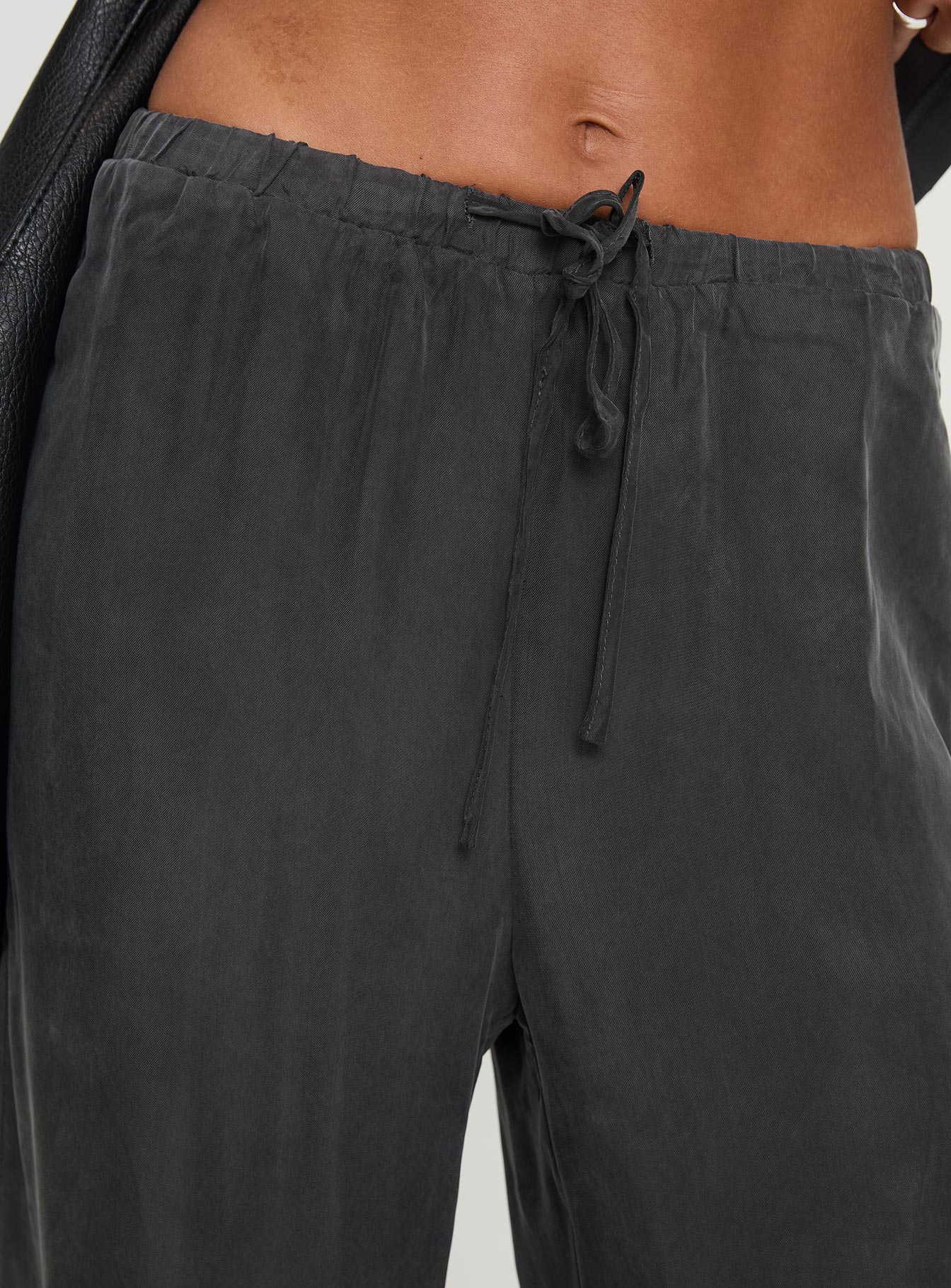 Mahlab Pants Slate - Image 6