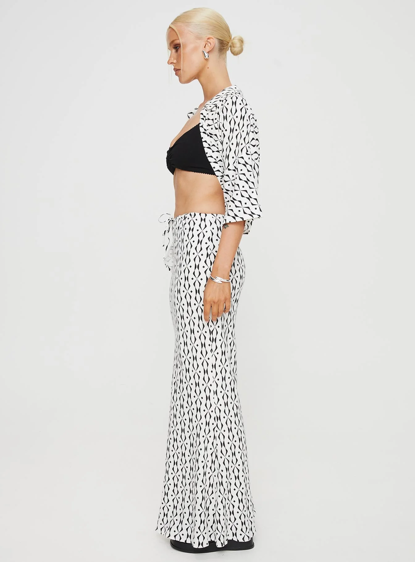 Mercer Linen Blend Maxi Skirt Black / White - Image 7