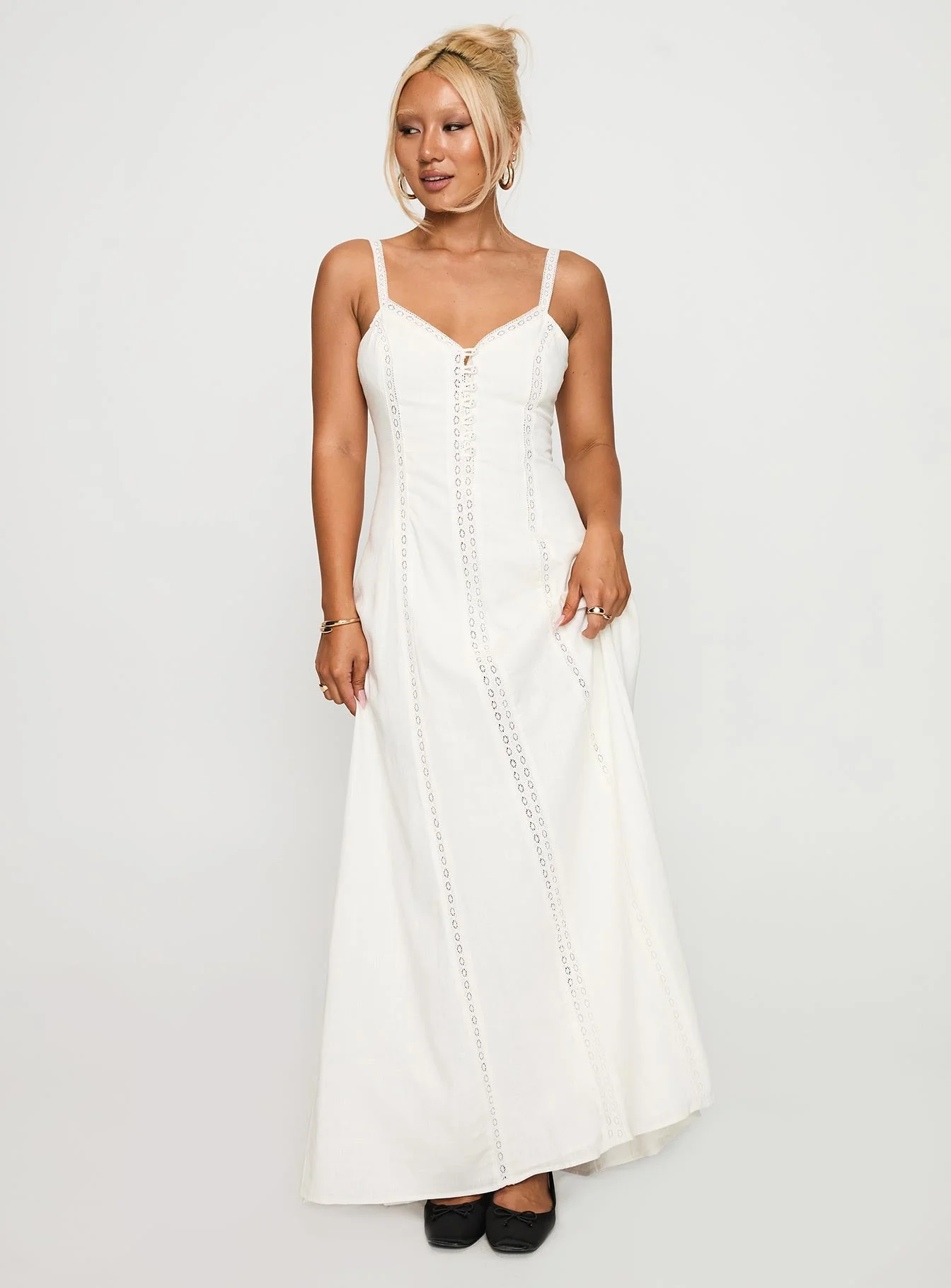 Mercie Maxi Dress White - Image 3