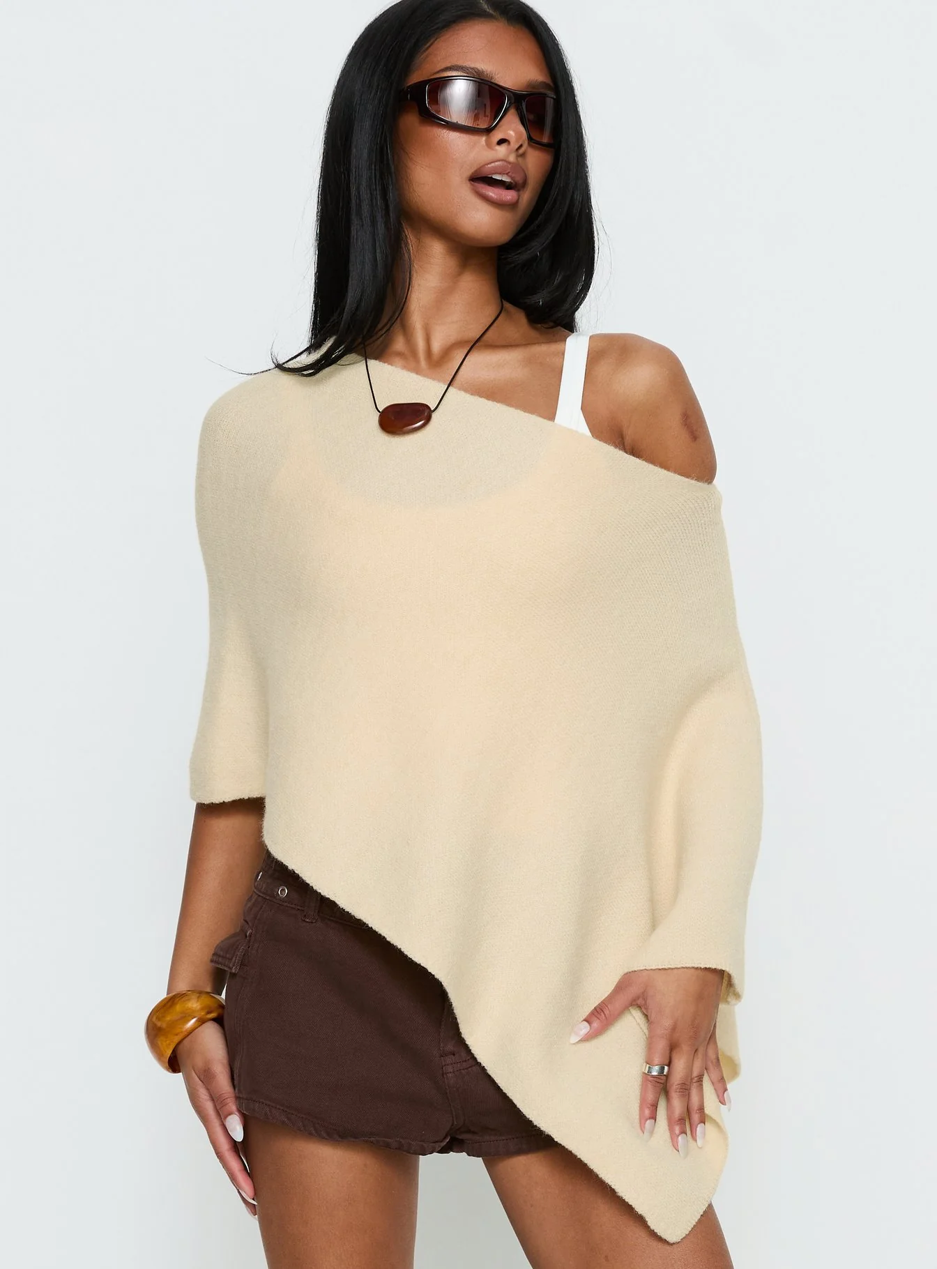 Rouse Off Shoulder Heavy Knit Poncho Cream - Image 2