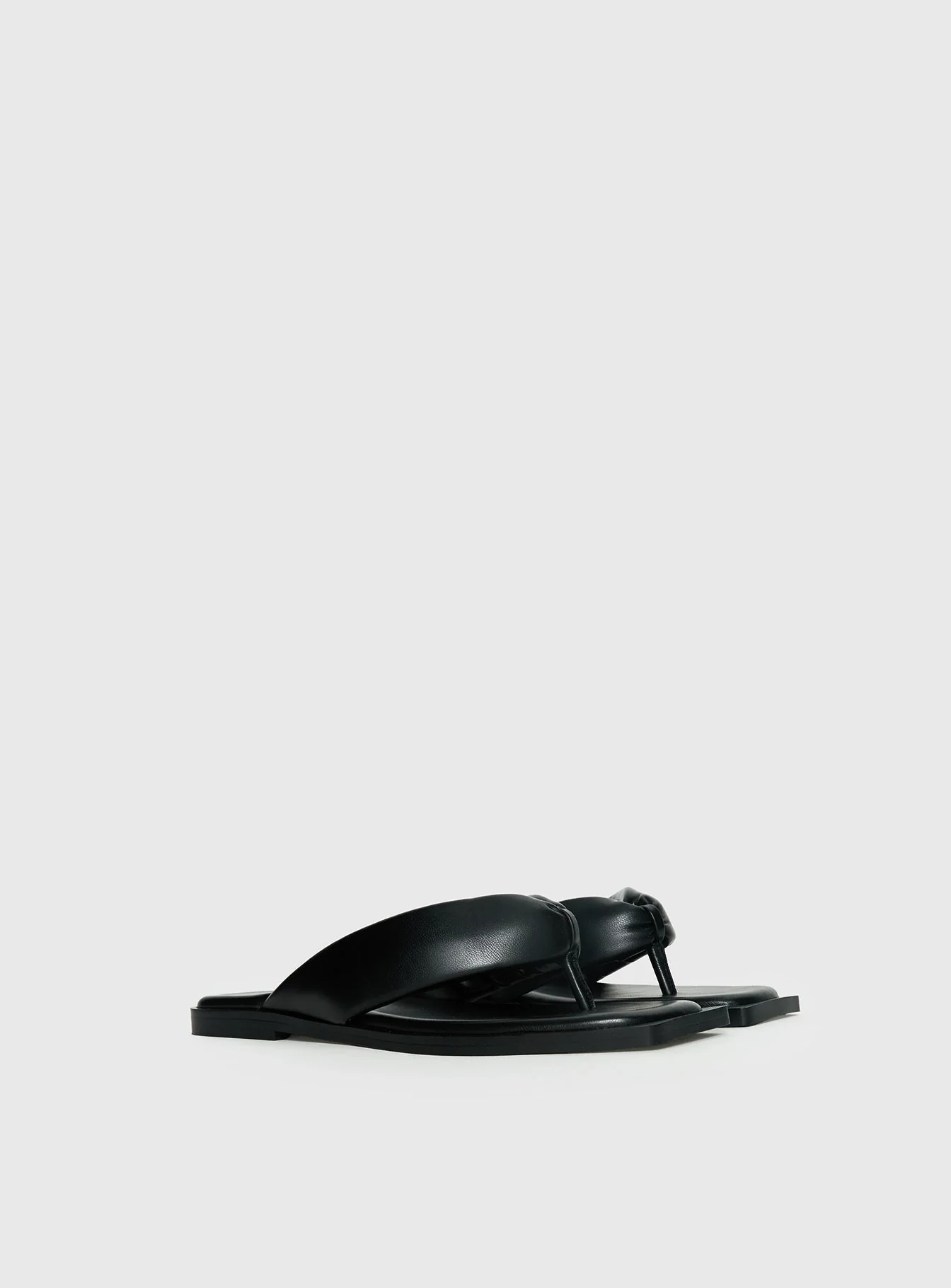 Rylin Puff Thong Sandals Black - Image 2