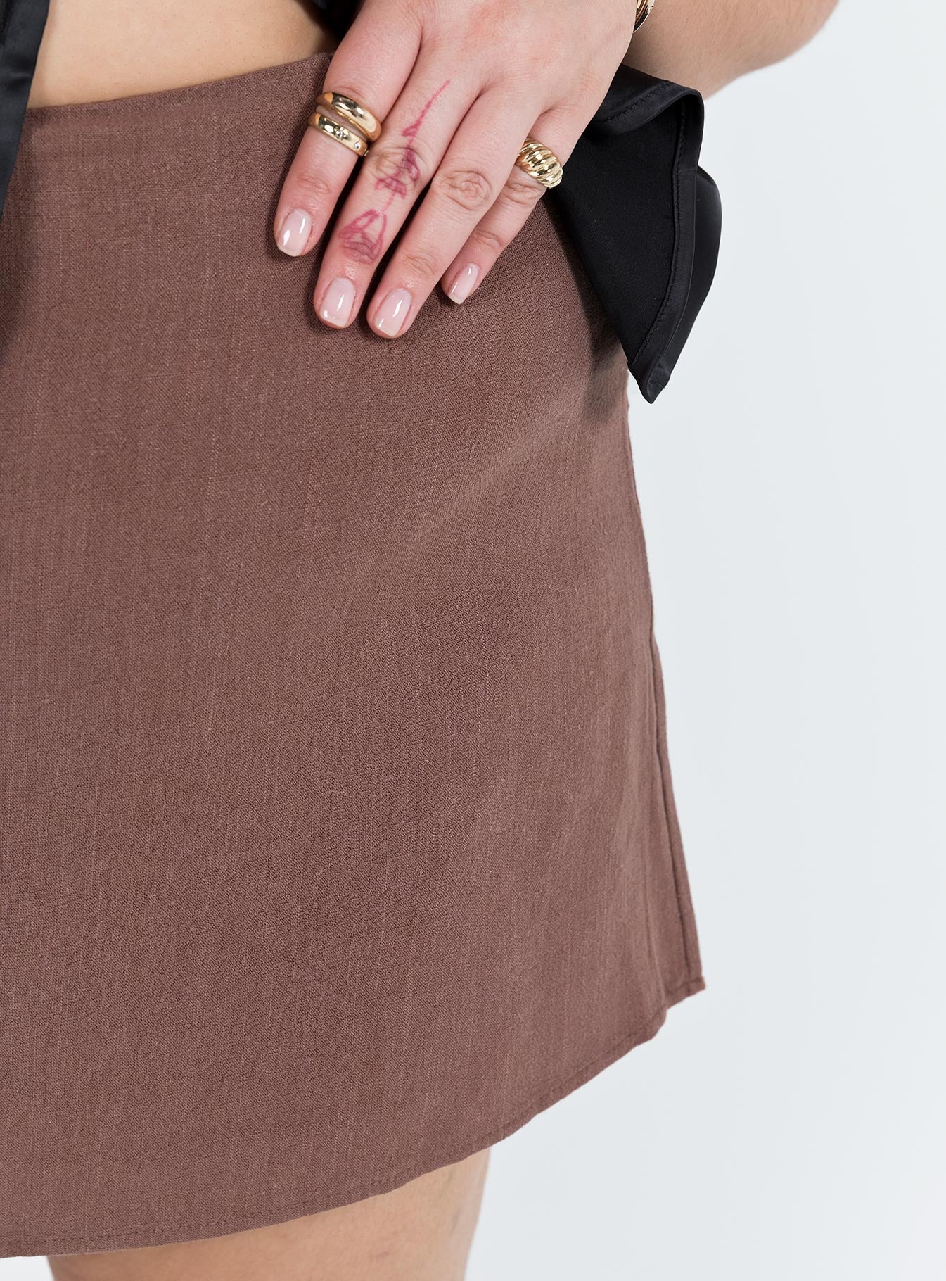 Selby Mini Skirt Brown Curve - Image 6