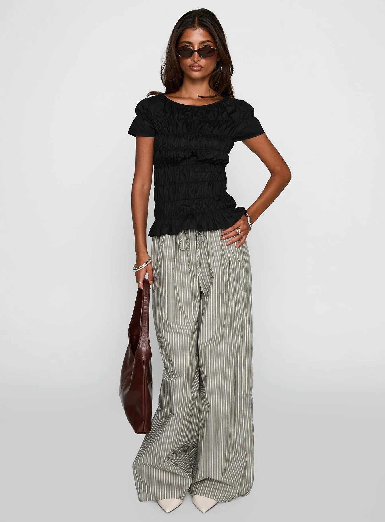 Spoiler Alert Ruched Top Black - Image 3